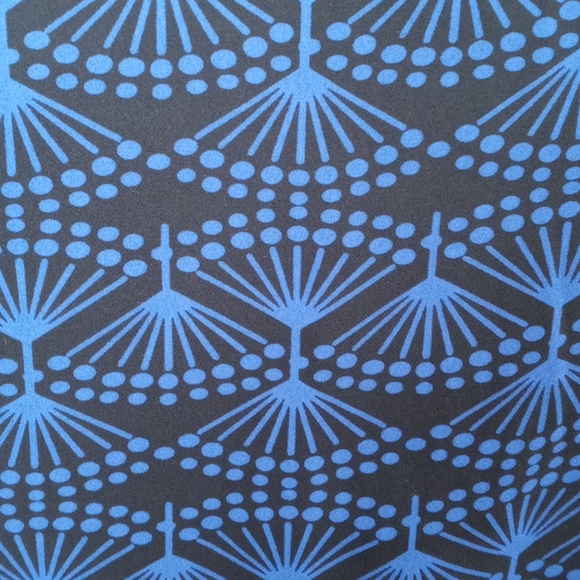 PLEIONE TOP - Picture 4 of 5